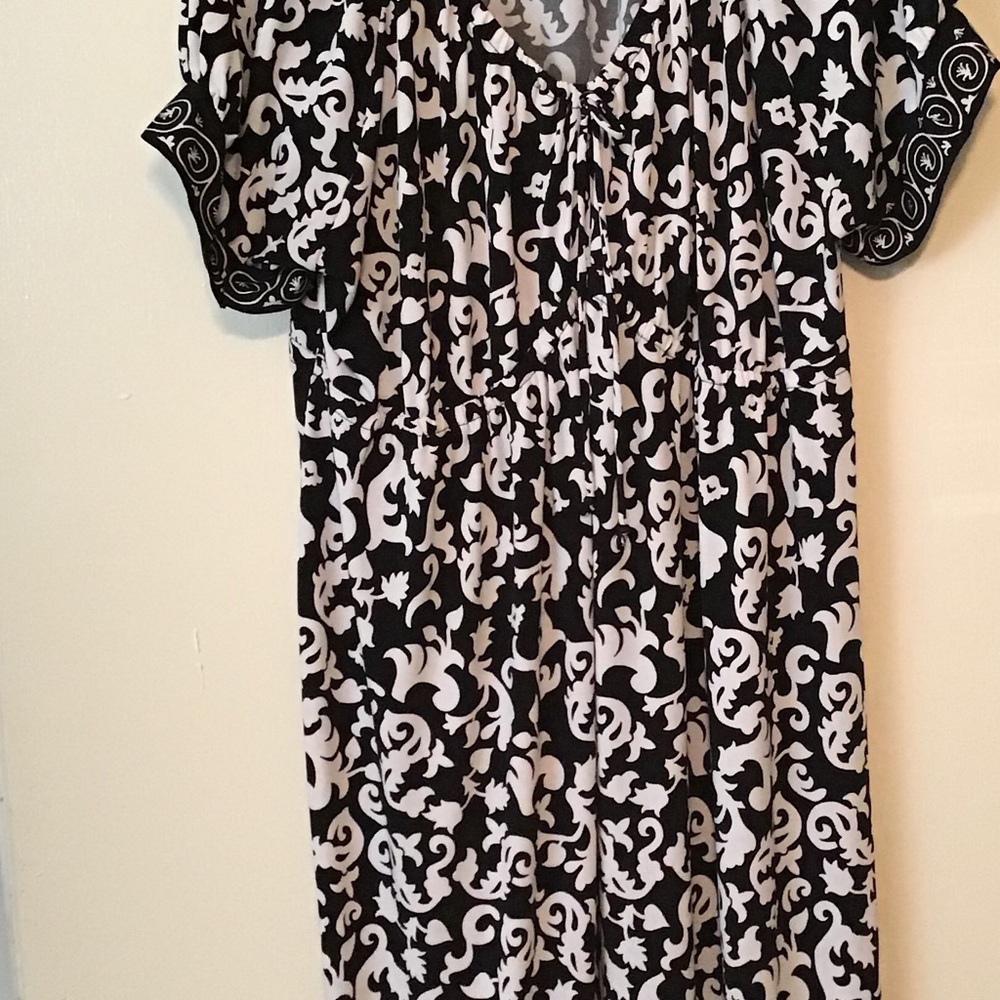 Plus size knee length dress 2X